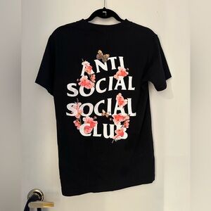 ANTI SOCIAL CLUB sz small t shirt